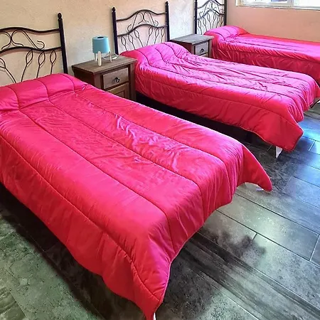 Casa La Hijita * Navaluenga